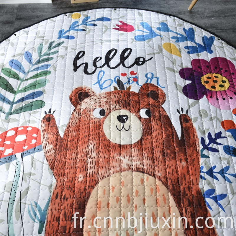 Children's play MATS are soft and warm